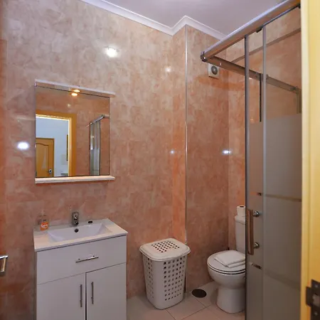 Coastal Haven - Holiday Close To Beach 나자레